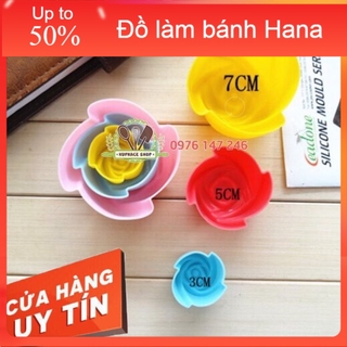 Khuôn silicon 4d hoa hồng 3 cỡ 3cm, 5cm và 7cm
