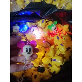 MÓC KHÓA PIKACHU MICKEY CÓ ĐÈN