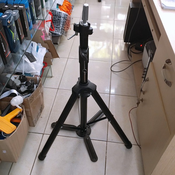 Chân canh,giá đỡ đầu MANOCANH,học cắt tóc