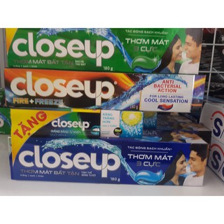 Kem đánh răng CLose up 180gr tặng kẹp quà