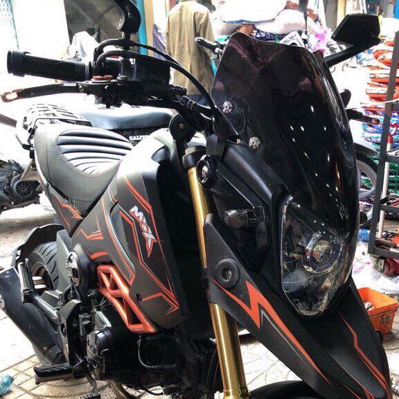 Chắn gió trong suốt dành cho MSX 2013 - 2015
