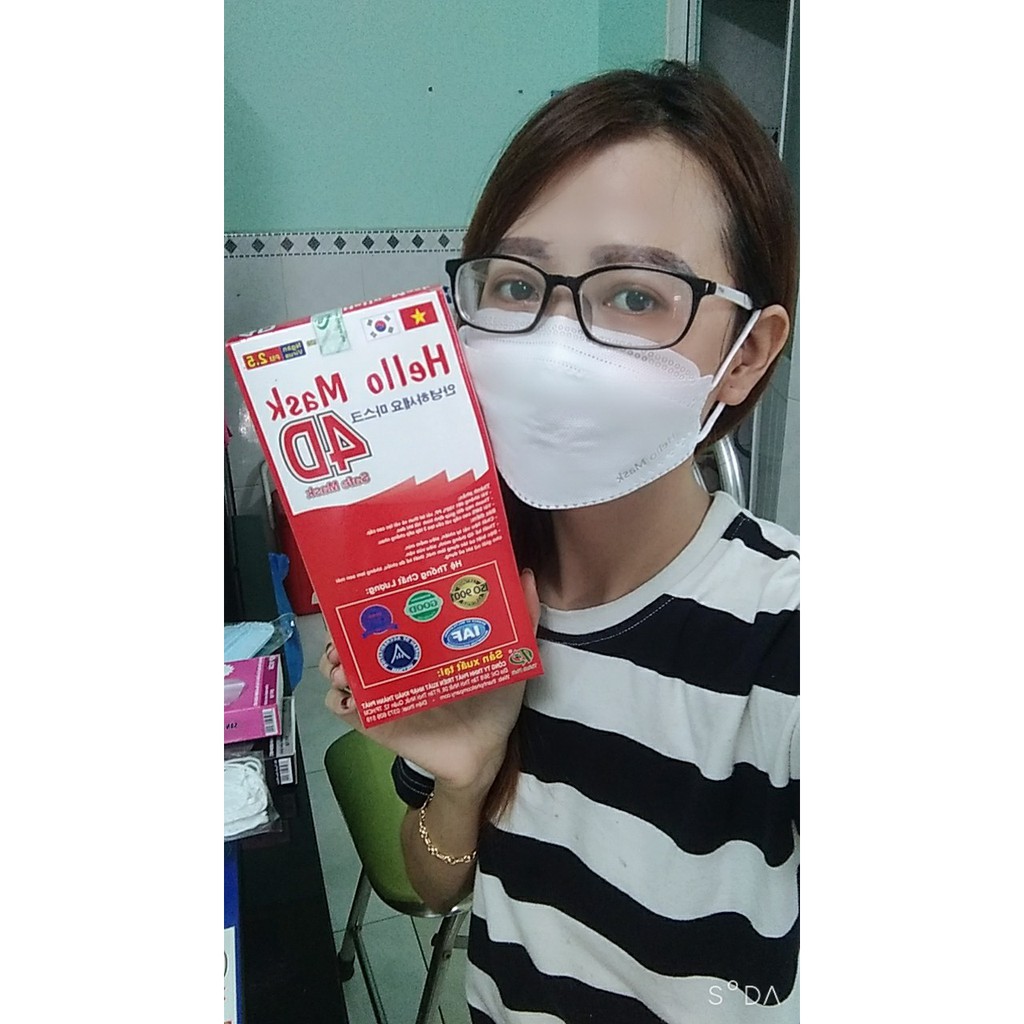 khẩu trang 4D Hello Mask, hộp 10 cái , có 6 màu xanh, trắng, hồng, đen, xám, vàng