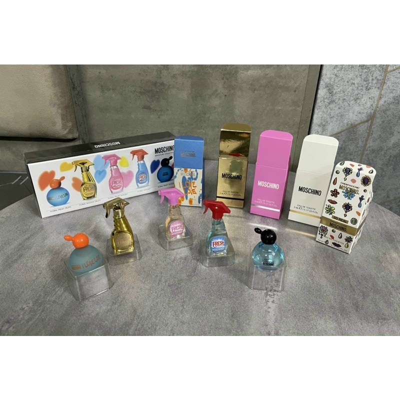 Set nước hoa Moschino 5 x 5ML