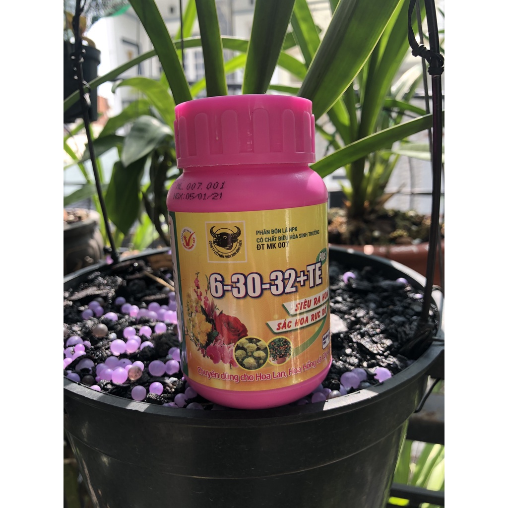Phân Bón Lá Đầu Trâu NPK Siêu Ra Hoa - Sắc Hoa Rực Rỡ 6-30-32+TE