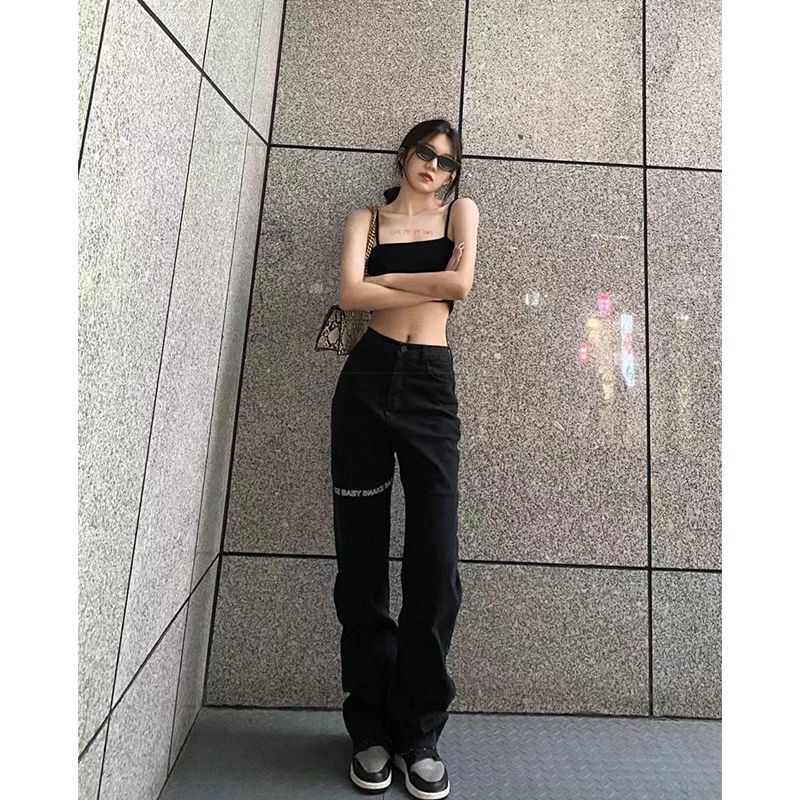 Quần Jean Nữ Lưng Cao In Chữ Màu Đen Cá Tính