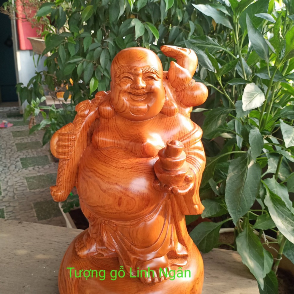 Tượng Di lặc gánh tiền gỗ hương cao 40