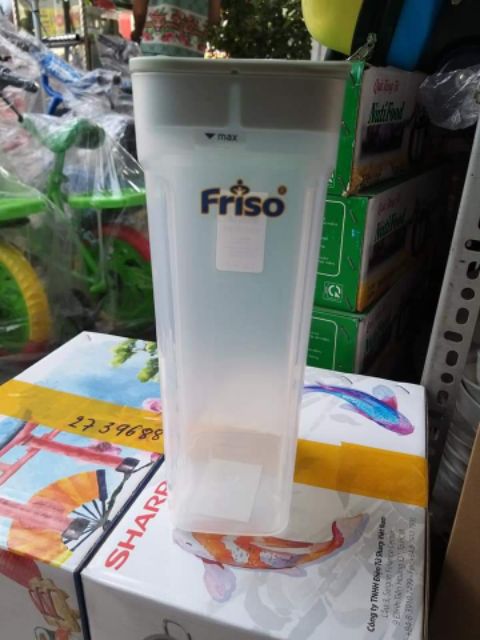 Bình nước handle bottle Lock 1.4L