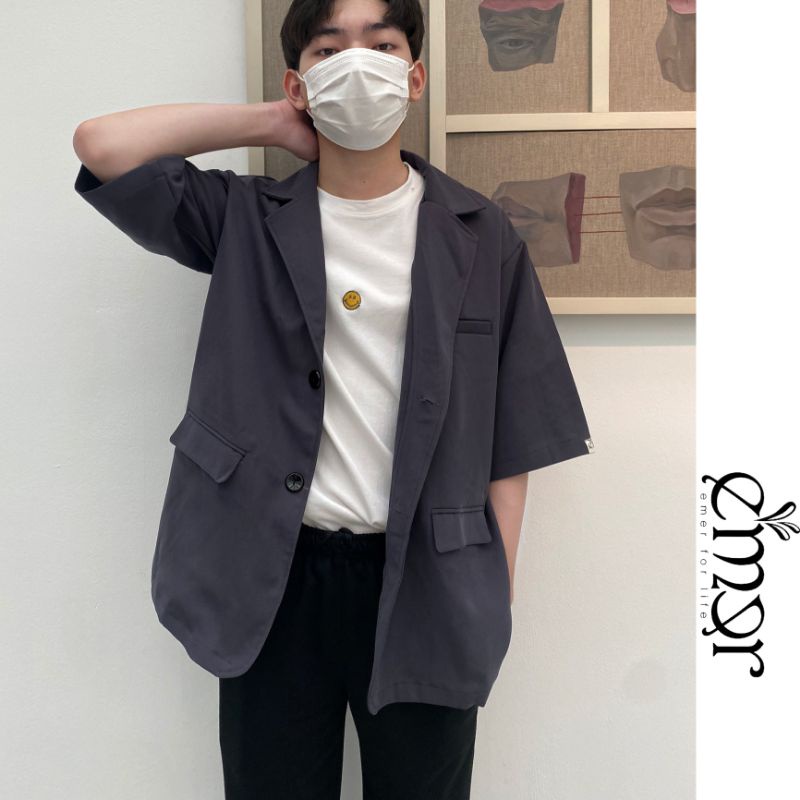 Áo Blazer Cộc Tay Nam Nữ Dáng Dài , Áo Khoác Vest Nam Nữ Dáng Suông Basic 2 Khuy Cài Thời Trang Hàn Quốc E'mer