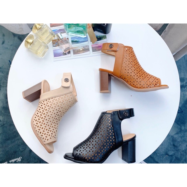 Sandal giả boot