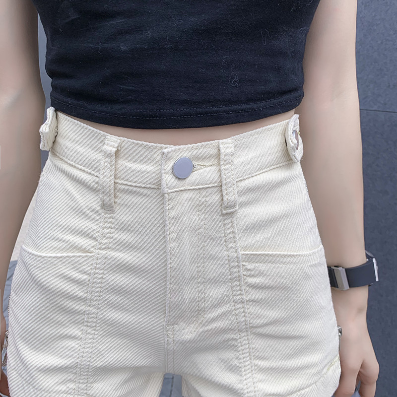 Quần short denim IELGY lưng cao xẻ tà thời trang năng động cho nữ