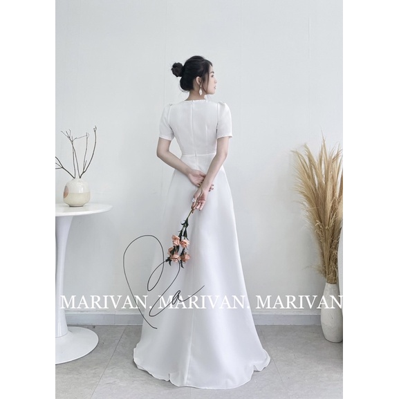 Đầm cưới MARIVAN tim đính bông Ngọc hoa Mai 5 cánh xinh xịn S/M/L