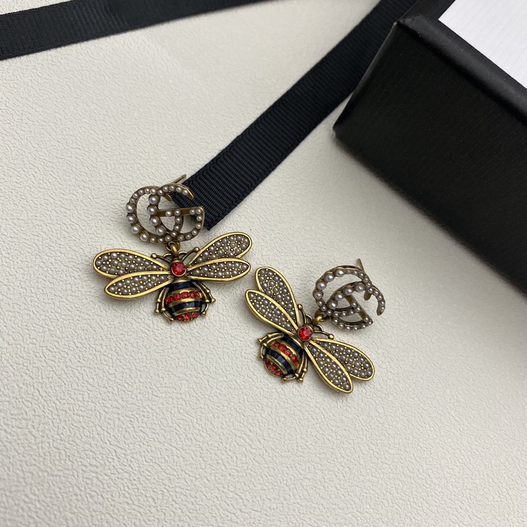Bông Tai Gucci Bằng Thép Titan Hình Logo GG Đôi Thời Trang Cho Nữ