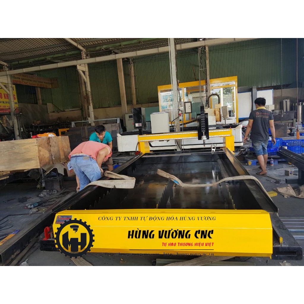 Máy cắt Plasma CNC