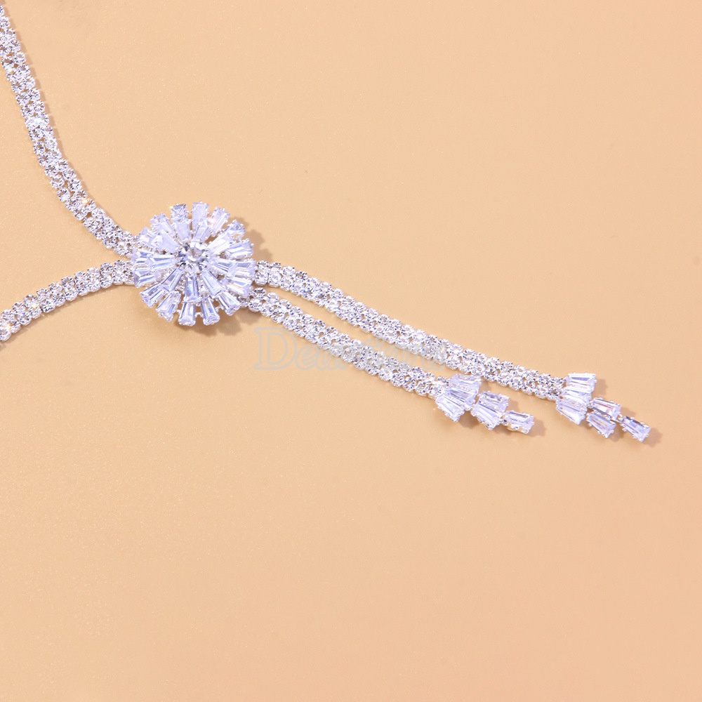 Bộ 4 Vòng cổ Đính Đá Zircon Kiểu Dáng Sang Trọng Cho Nữ