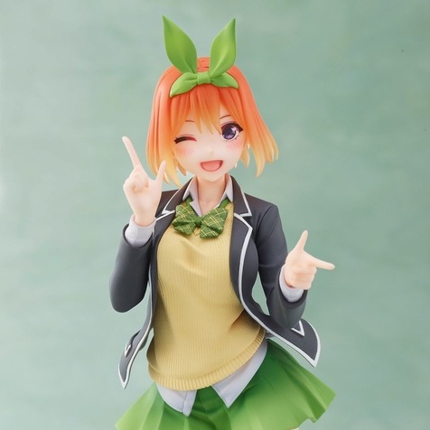 GIÁ HỦY DIỆT VIDEO   Mô Hình yotsuba nakano Figure áo đồng phục - Gotoubun no Hanayome