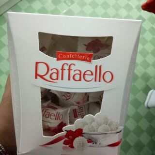 Socola Raffaello lớn 230g