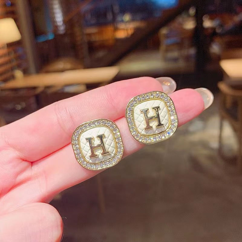 Bông Tai Mạ Bạc 925 Đính Đá Mắt Mèo Không Gây Dị Ứng