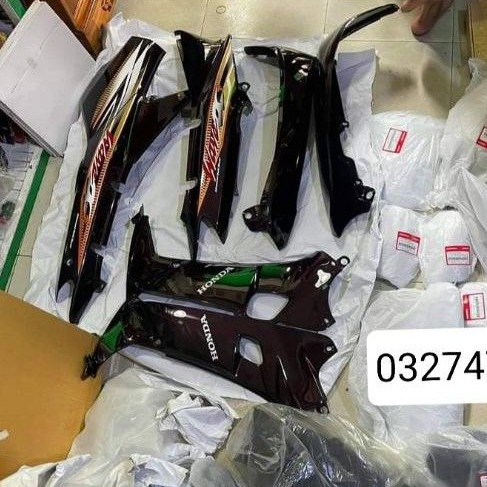 Bộ nhựa dàn áo xe WAVE Alpha + đời đầu màu nâu zin Honda