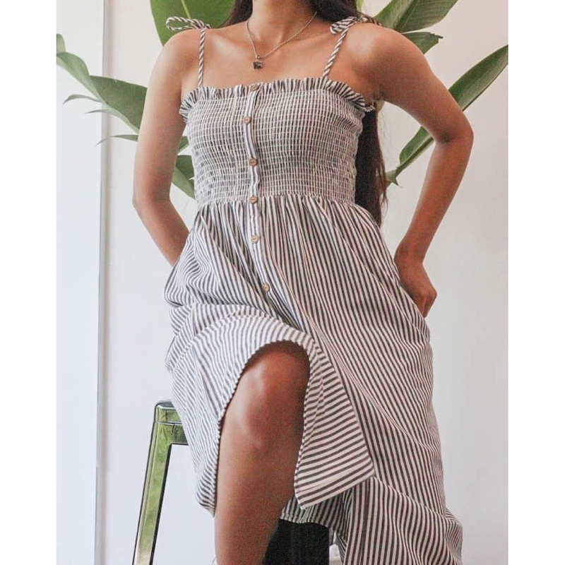 Đầm smocking 2 trong 1: đầm nơ vai hoặc đầm ống DOKESI  - Kate Dress