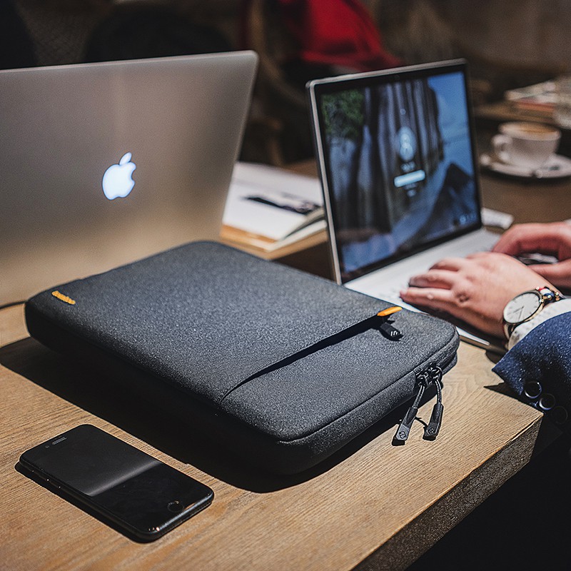 Túi chống sốc TOMTOC (USA) 360° Protective MACBOOK 13/13.3/15/16" Black - A13 - Hàng Chính Hãng