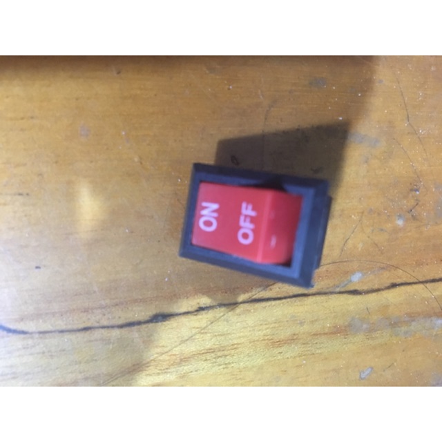 Công tắc tự chế On/Off