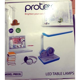 Đèn bàn protex model pr 015- giá ny 380k