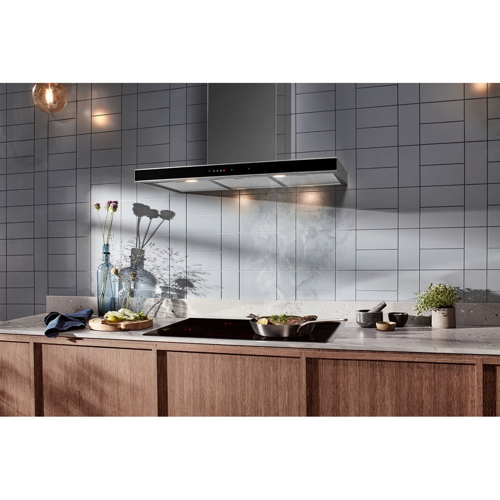 Máy Hút Mùi ELECTROLUX EFC928SC