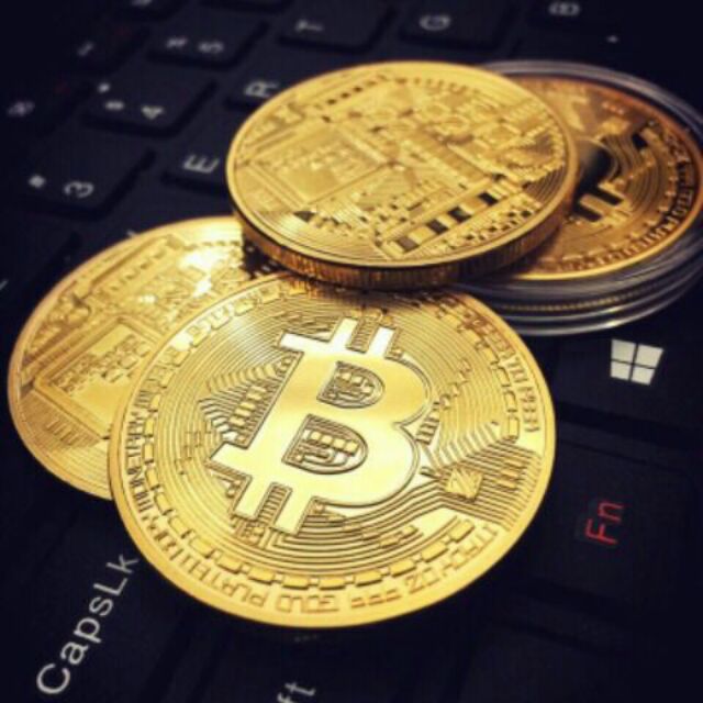 ĐỒNG TIỀN BITCOIN MẠ VÀNG 24K | BigBuy360 - bigbuy360.vn