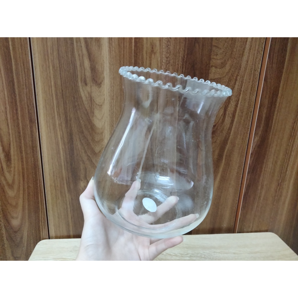 Bình thủy tinh cắm hóa độc lạ trụ loe