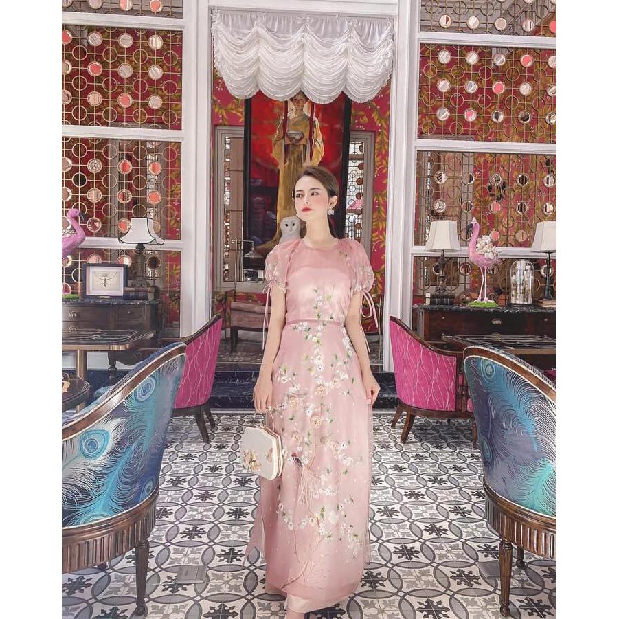 ÁO DÀI HỒNG TAY BỒNG ĐÍNH CƯỜM CHẤT LIỆU ORGANZA 4 TÀ
