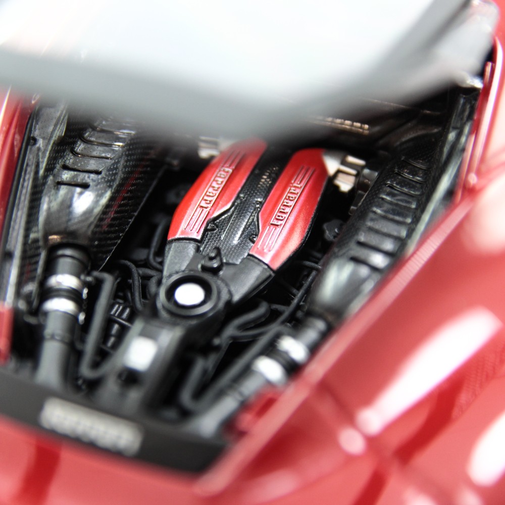 [Mã TOYJAN hoàn 20K xu đơn 50K] Mô hình xe Ferrari 488 GTB RED 1:18 BBURAGO - MH18-16008