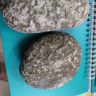 Đá suối kỳ chân