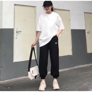 Quần jogger bo gấu trơn chất da cá