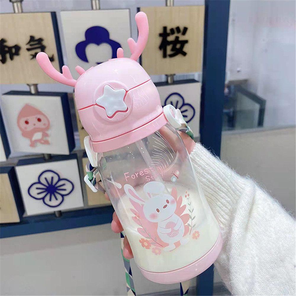 Bình Nước Họa Tiết Hoạt Hình Dễ Mang Tiện Lợi Khi Đi Du Lịch