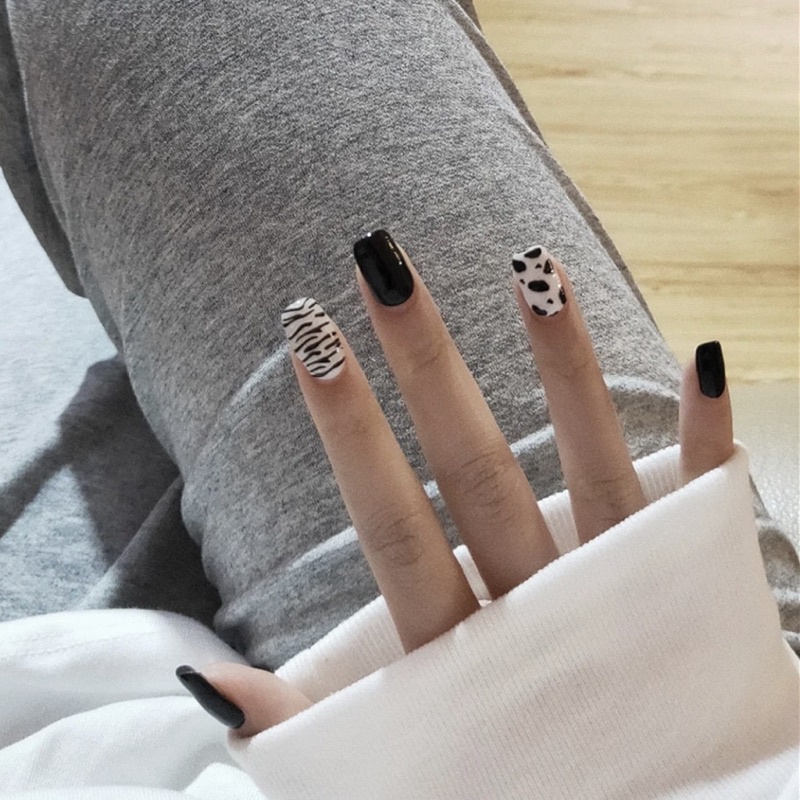 Bộ 24 móng giả N047 dáng móng ngắn ( Tặng kèm keo và dũa )