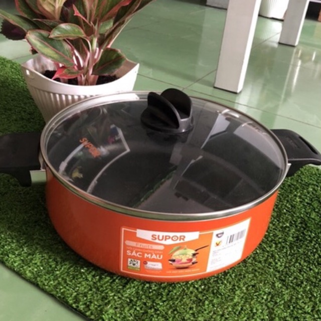 Tiết Kiệm Lượng Gas 20-25% Khi Dùng Nồi Canh Sắc Màu Supor 26cm, Lớp Chống Dính Bền Bỉ Do Sử Dụng Công Nghệ Phun Cát