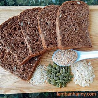 Bột Lúa Mì Đen Nguyên Cám Hữu Cơ ( Organic Dark Rye Flour Whole Grain ) Bob’s Red Mill 567g