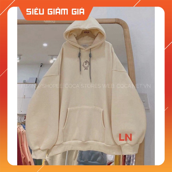 Áo hoodie cậu bé đầu trọc in ngực