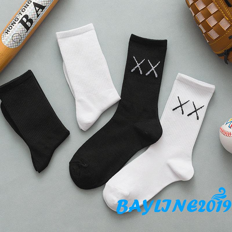 Đôi vớ thể thao họa tiết chữ thập thoải mái chống sốc thời trang dành cho cả nam và nữ