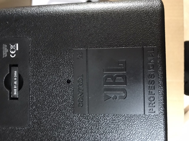 Loa contro jbl 28