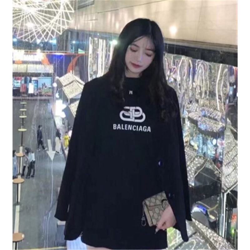 Áo Thun Tay Ngắn Cổ Tròn In Họa Tiết Thời Trang Cho Nam Và Nữ