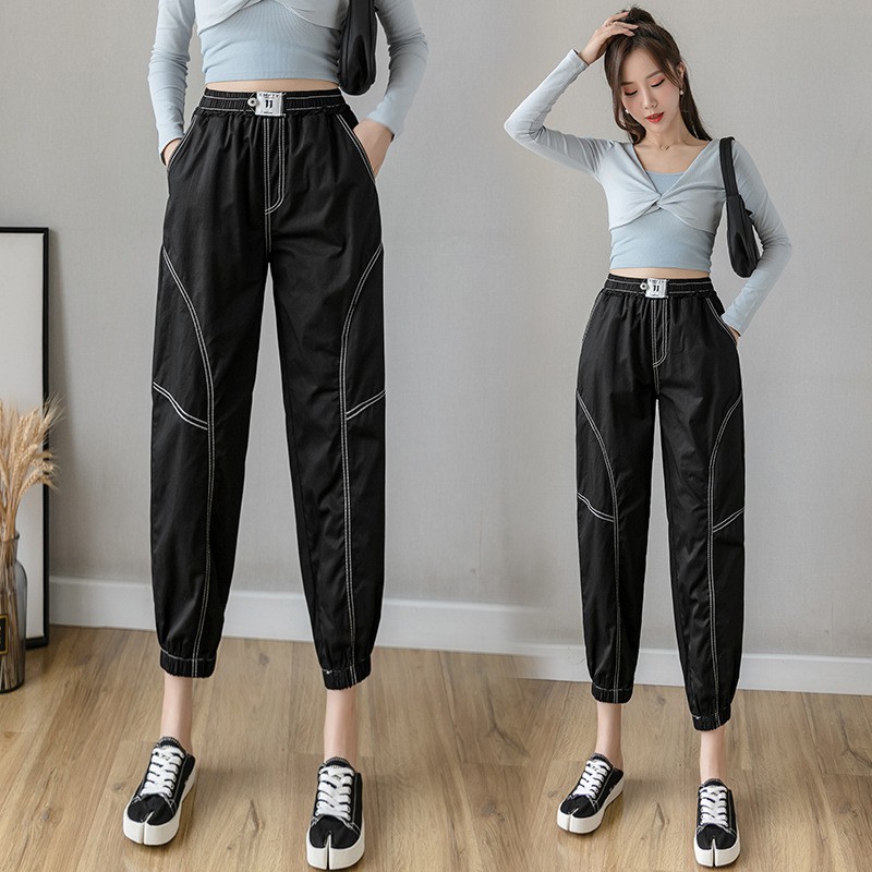 [Xả mẫu mới dư lô - Giá cực sốc] Quần Jogger nữ thể thao vải gió Chống nước, Nhẹ nhàng, Ấm áp, Tôn dáng, Tự tin dạo phố.