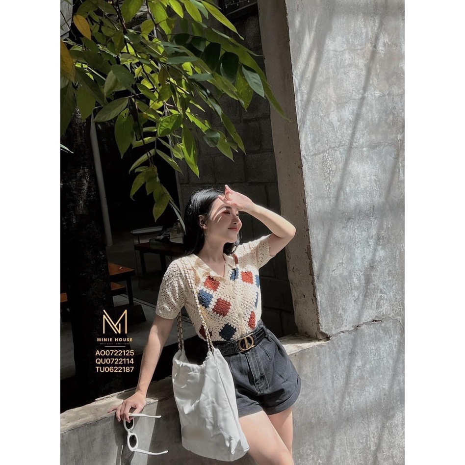 Áo len nữ ren sợi hình trám tone màu be Quảng Châu L1