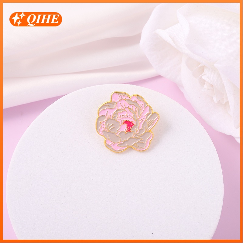 Ghim cài áo QIHE JEWELRY hình hoa mẫu đơn màu hồng sáng tạo thanh lịch
