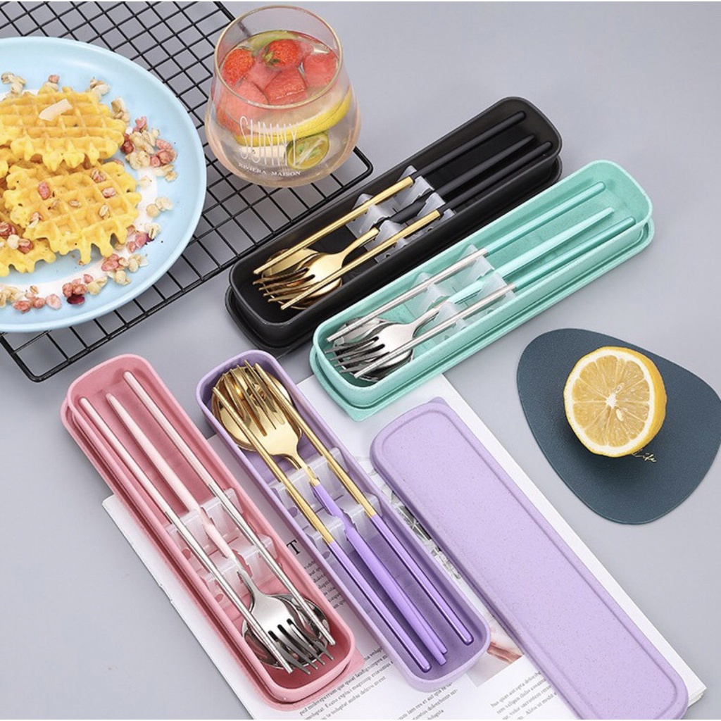 Bộ Thìa Đũa Dĩa inox 304 Mạ Vàng Cao Cấp – Tăng Kèm Hộp Đựng Sang Trọng