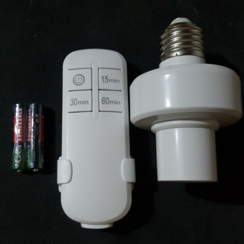 Đui đèn điều khiển từ xa bằng sóng RF E27 /220v đuôi điều khiển bật tắt từ xa có hẹn giờ loại tốt tặng kèm pin