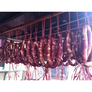 Lạp sườn thịt lợn đen