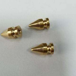 2 chiếc vít vặn hình nón bằng đồng M9