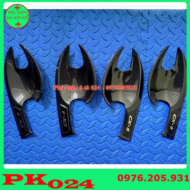 Ốp tay hõm CX5, CX-5 2018-2020 vân cacbon chống trầy xước làm đẹp xe