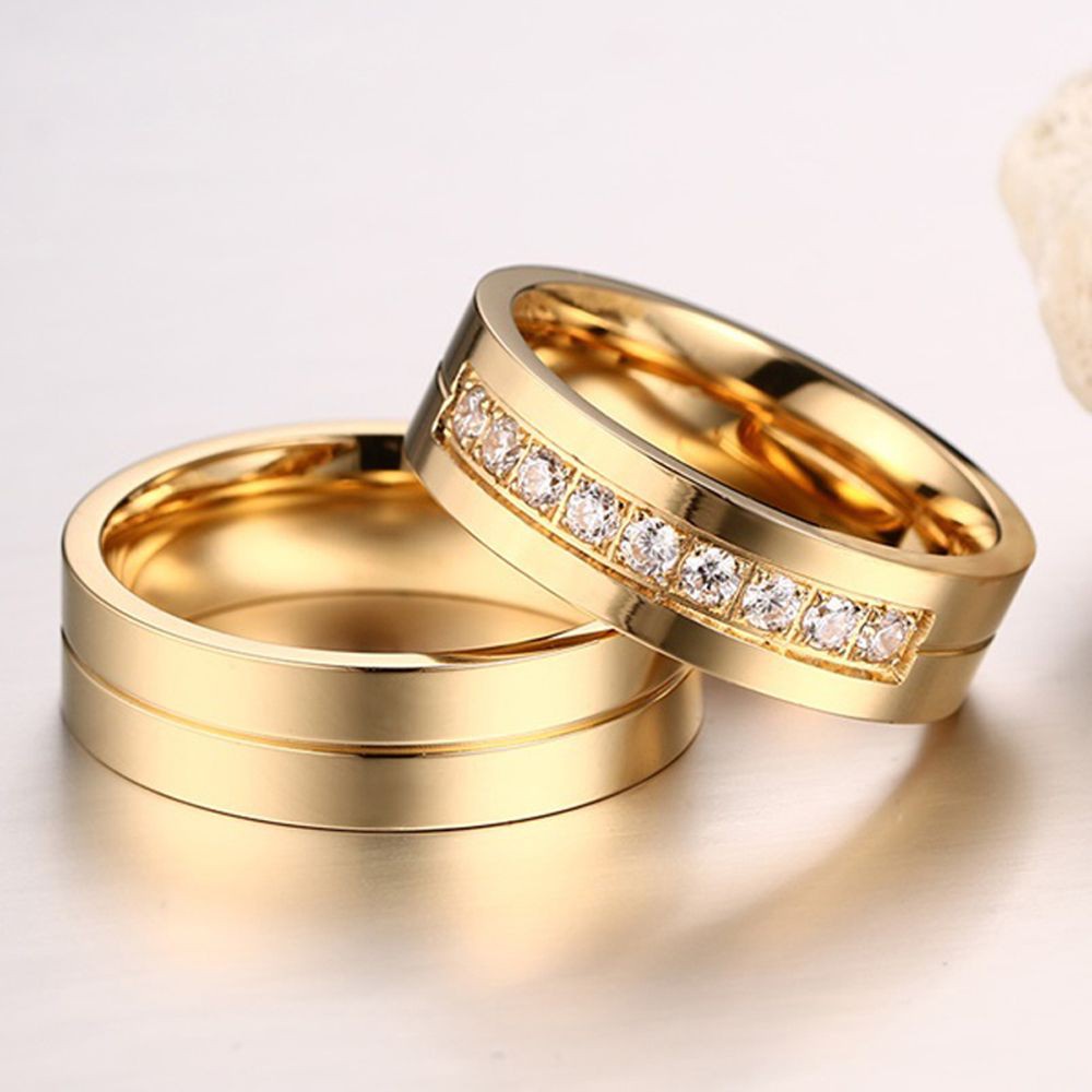 Nhẫn cưới bằng thép không gỉ mạ vàng 18K đính đá zircon sành điệu cho cặp đôi